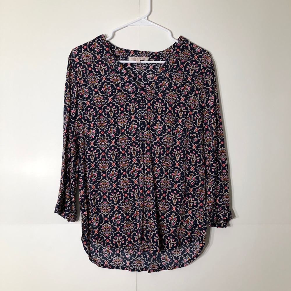 3/$20 Rose and Thyme long sleeve blouse size M